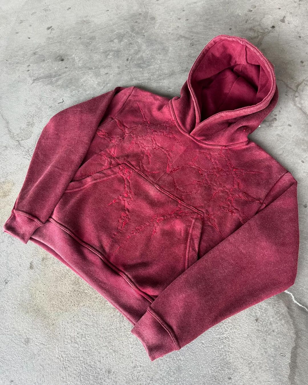 Bestickter Kapuzenpullover (KOSTENLOSER VERSAND）