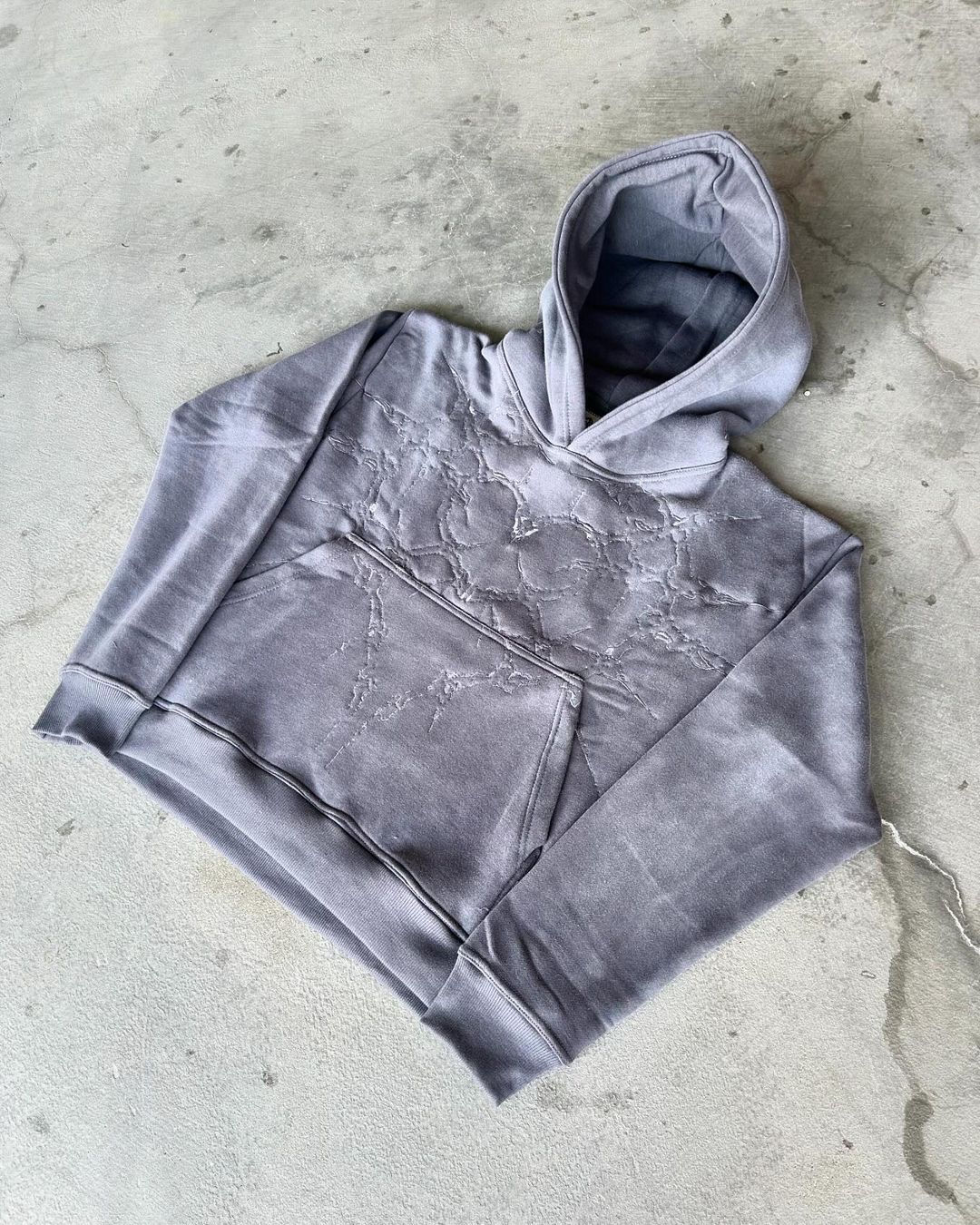 Bestickter Kapuzenpullover (KOSTENLOSER VERSAND）