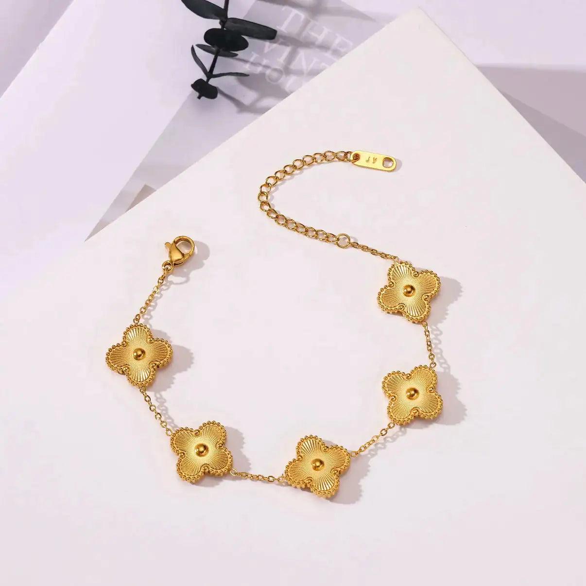 18K Lucky Clover Bracelet (Last Day of Sale!)