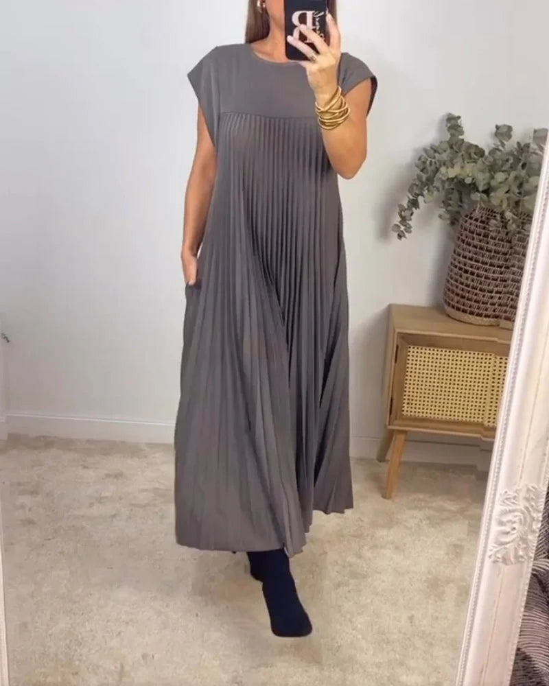 Plain pleated sleeveless dress | FINAL DAY OF SALE!